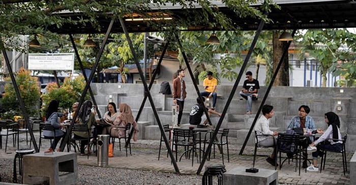 pengunjung kiara coffee serang
